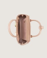 شنطة نسائية من الجلد الفاخر بلون وردي