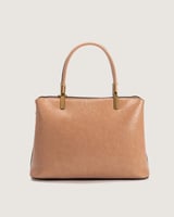 شنطة نسائية بتصميم جذاب بلون وردي