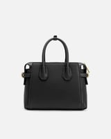 شنطة نسائية من الجلد الفاخر بلون أسود