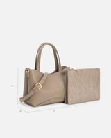 شنطة نسائية تعبر عن الجمال بلون بني ترابي