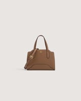 شنطة نسائية بحجم متوسط بلون بني