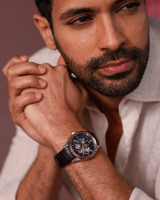 ساعة سيف الرجالية بلون أسود