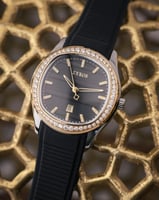 ساعة غيم النسائية ربل باللون الأسود