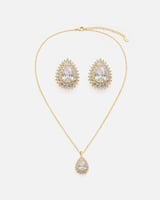 طقم نسائي فاخر بلون ذهبي