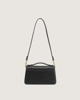 شنطة نسائية لكل الأوقات بلون أسود