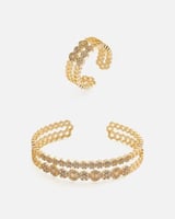 طقم نسائي اسوارة وخاتم باللون الذهبي