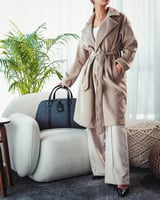 شنطة للجنسين بتصميم عملي بلون أزرق