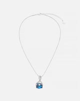 سلسال نسائي بلون فضي بتصميم جذاب