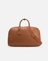 شنطة واسعة تناسبك في رحلاتك بلون بني