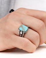 خاتم فضة رجالي كلاسيك بحجر بلون فيروزي