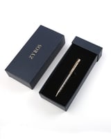 قلم رجالي جذاب بلون فضي وذهبي