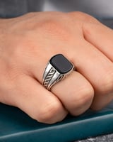 خاتم فضة رجالي راقي بحجر اونكس أسود