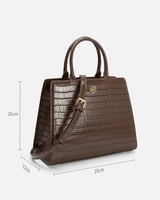 ‎ شنطة نسائية كلاسيك بلون بني