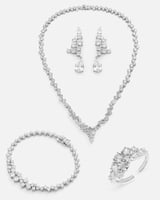 طقم هدية نسائية يُكمل جمال أناقتك