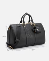 شنطة للجنسين بتصميم أنيق بلون أسود