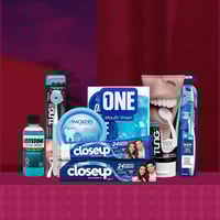 مجموعة منتجات العناية بالاسنان