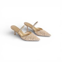 جزمة ترتر وخرز , كعب جذاب , وحزام كاحل قابل للتمدد...