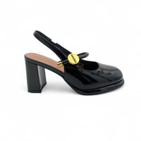 جزمة نسائي سوداء بكعب