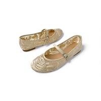 جزمة دانتيل فلات , تصميم لافت وانيق , مناسبة للعمل...