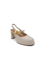 جزمة نسائي سوداء بكعب