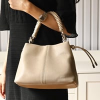 شنطة نسائي كاجول بتصميم عصرى