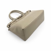 شنطة نسائي كاجول سوداء ناعمة