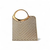 شنطة يد سهرة , مزينة بالفصوص البيضاء اللامعة