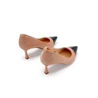 جزمة نسائي فخمة ماركة سيرة