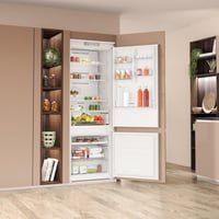 ثلاجة وفريزر اريستون مدمجة سعة 400 لتر 13.9 قدم