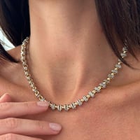 قلادة لوريل