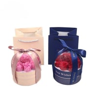 بوكس دائري مع الورد