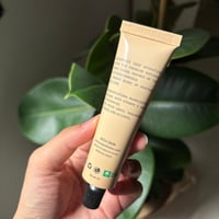 توزيعات كريم لليد بزيت نواة التمر