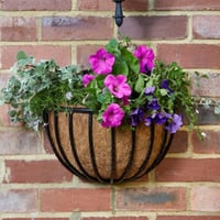 سلة زهور للحائط Metal Wall Hanging Basket
