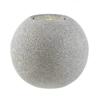 نافورة كروية مضيئة