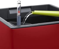 حوض Casa Brilliant مربع طويل ري ذاتي - أحمر قرمزي