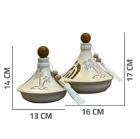 تمرية معدنية بنقشة