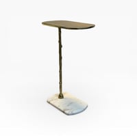 طاولة المونيوم