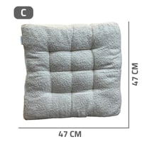 وسادة كرسي رمادية مربعة