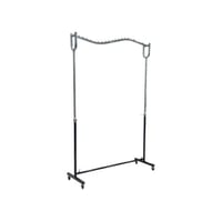 استاند تعليق الملابس فضي اسود بعجلات منحني