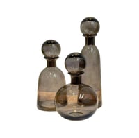 فازات زجاج بغطاء