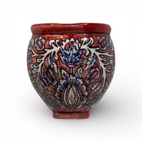 فازة خزف أحمر