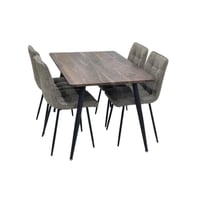 طاولة طعام خشبي