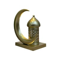 هلال مع فانوس ذهبي