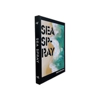 كتب ديكور مجلة