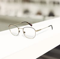 نظارة طبية للجنسين من LEVI-S