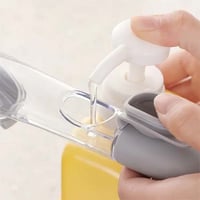 فرشاة تنظيف مع موزع صابون مزودة بمرش للماء و الصاب...