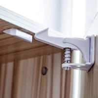 قفل امان داخلي للدواليب والادراج