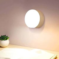 لمبات اضاءة بالبطارية ويتوفر نوع آخر بالشحن، ليد ل...