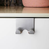 حامل مناشف مطبخ وتعليق الاكياس 2حبة من الاستيل الم...