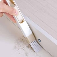 فرشاة تنظيف صغيرة للنوافذ والأجزاء الضيقة مثل مجرى...